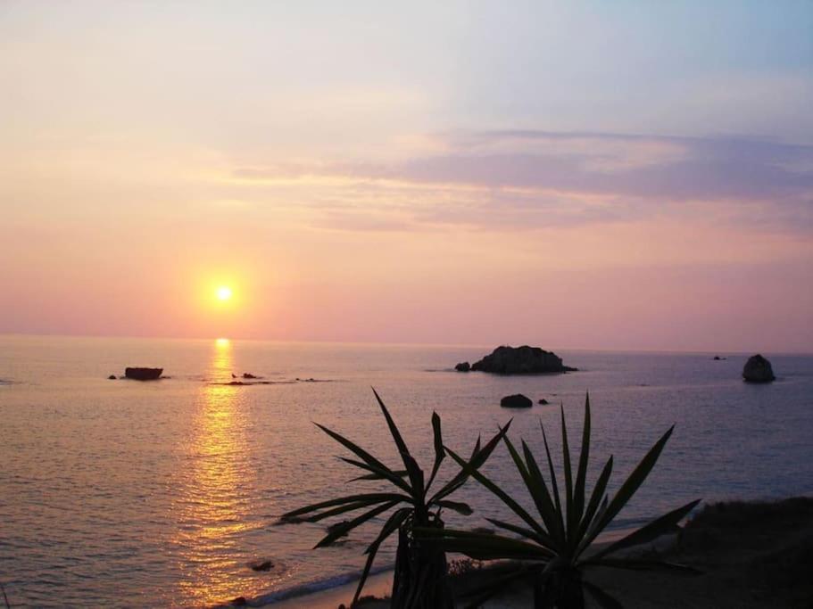 Holiday home Corfu Sea Front Apartment, The Nest